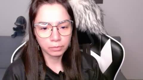 Alex online show from November 2025 01:26:01 AM