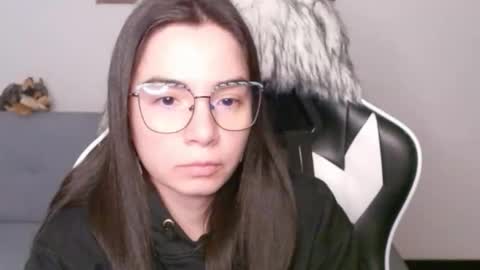 Alex online show from February 2026 02:08:02 AM