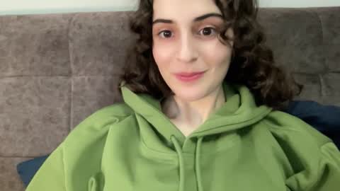 Snapshot of wonderland_stia chatting on September 2025 06:24:02 AM Stia online show from September 2025 06:24:02 AM