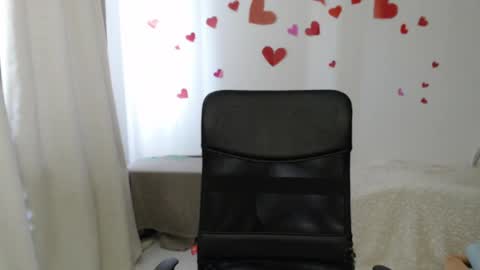 wonderr_woman online show from May 2026 10:42:01 AM