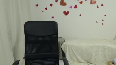 wonderr_woman online show from May 2026 07:52:02 PM