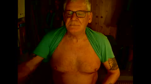 Snapshot of wonneprop10 chatting on November 2025 06:10:01 PM Always Horny online show from November 2025 06:10:01 PM