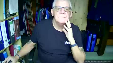 Snapshot of wonneprop10 chatting on December 2025 09:51:02 AM Always Horny online show from December 2025 09:51:02 AM