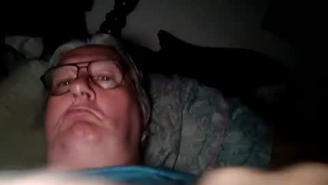 woodpecker115 online show from October 2025 07:52:02 AM