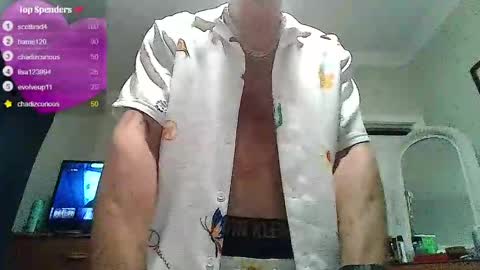 Snapshot of woodson5432 chatting on September 2025 01:41:02 AM LongNThrobbn online show from September 2025 01:41:02 AM