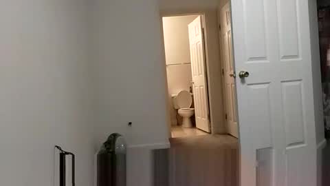 Snapshot of woodson5432 chatting on October 2025 02:11:02 AM LongNThrobbn online show from October 2025 02:11:02 AM