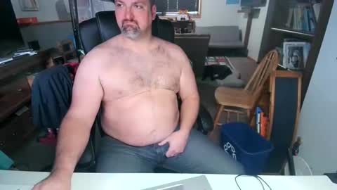 Snapshot of woodworker222 chatting on March 2025 05:38:02 PM Woodworker online show from March 2025 05:38:02 PM