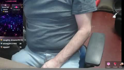 Snapshot of woodworker6473 chatting on February 2025 11:35:01 PM woodworker6473 online show from February 2025 11:35:01 PM