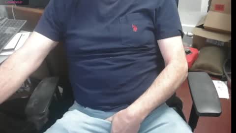 Snapshot of woodworker6473 chatting on February 2025 11:56:02 PM woodworker6473 online show from February 2025 11:56:02 PM