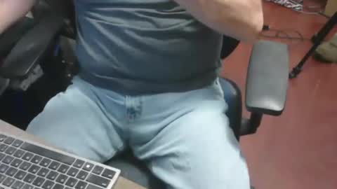 woodworker6473 online show from January 2026 01:26:02 PM