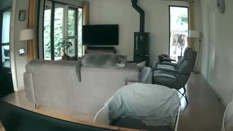 Snapshot of woodwurm chatting on October 2025 07:06:01 AM woodwurm and Snoeske online show from October 2025 07:06:01 AM