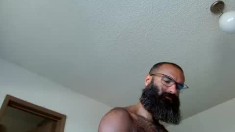 woof_wolf37 online show from June 2026 03:33:01 PM