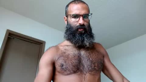 woof_wolf37 online show from June 2026 04:11:02 PM