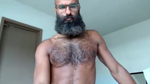 woof_wolf37 online show from June 2026 04:43:01 PM
