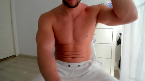 Snapshot of woolfiie chatting on January 2025 09:53:02 AM Wolfie online show from January 2025 09:53:02 AM
