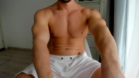 Snapshot of woolfiie chatting on January 2025 11:22:02 AM Wolfie online show from January 2025 11:22:02 AM