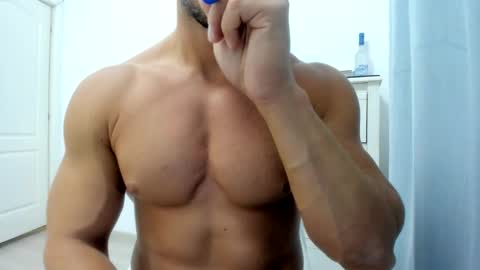 Snapshot of woolfiie chatting on October 2025 07:56:01 PM Wolfie online show from October 2025 07:56:01 PM