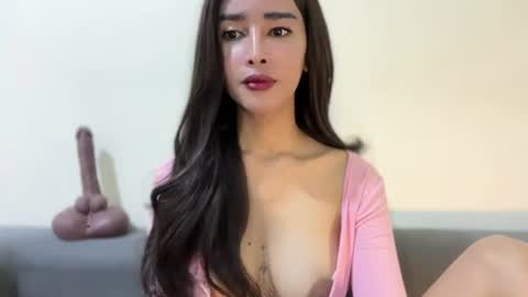 Lily online show from July 2026 08:10:02 AM