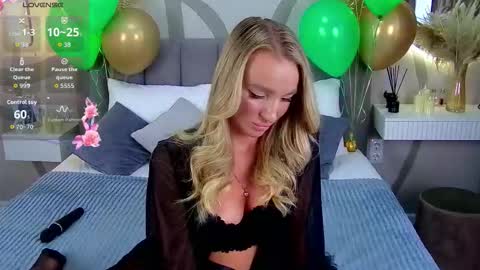 Snapshot of wow__jullia chatting on March 2026 03:11:02 AM wow jullia online show from March 2026 03:11:02 AM