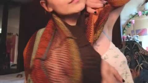 Snapshot of wow_luvng chatting on March 2026 02:11:02 PM Rebecy online show from March 2026 02:11:02 PM