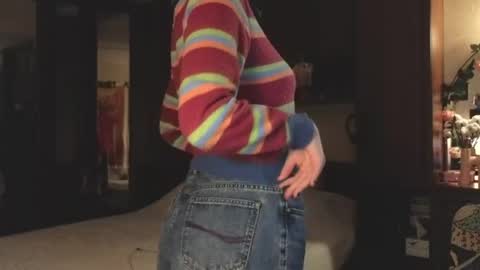 Snapshot of wow_luvng chatting on March 2026 04:18:01 PM Rebecy online show from March 2026 04:18:01 PM