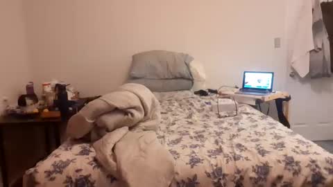 Snapshot of wowhotcutiepie chatting on December 2025 11:48:01 AM Cuteipie online show from December 2025 11:48:01 AM