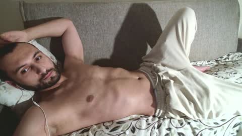 Snapshot of wowmichael69 chatting on December 2024 02:28:01 PM Josy online show from December 2024 02:28:01 PM