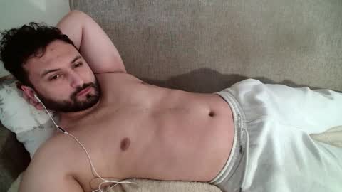 Snapshot of wowmichael69 chatting on September 2025 09:53:01 AM Josy online show from September 2025 09:53:01 AM