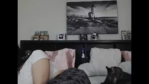 Snapshot of wrenleigh chatting on January 2025 07:42:02 AM Crystal Lake online show from January 2025 07:42:02 AM