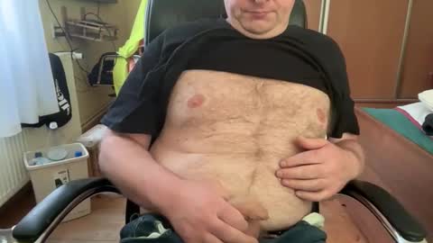 wspaniaagadzin online show from May 2026 01:39:02 PM
