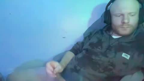 iTsDaddieBaby online show from November 2025 04:09:01 PM