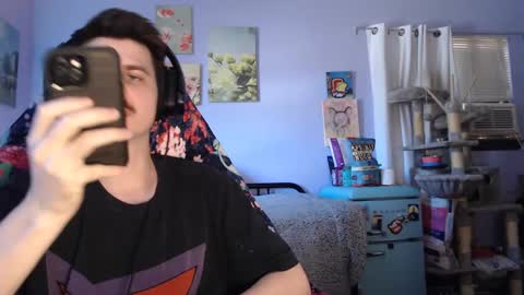 Wyatt online show from September 2025 06:35:01 PM