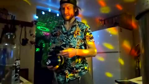 Snapshot of wyiatt_unknown chatting on September 2025 03:52:01 AM wyiatt online show from September 2025 03:52:01 AM