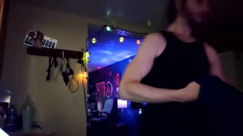 Snapshot of wyiatt_unknown chatting on November 2025 06:23:02 AM wyiatt online show from November 2025 06:23:02 AM