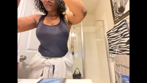 Snapshot of wynterheat chatting on March 2026 02:12:02 PM Wynter Heat online show from March 2026 02:12:02 PM
