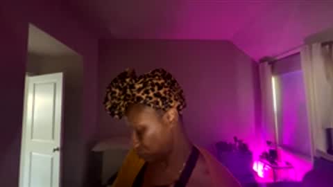 Snapshot of wynterheat chatting on March 2026 06:00:01 PM Wynter Heat online show from March 2026 06:00:01 PM