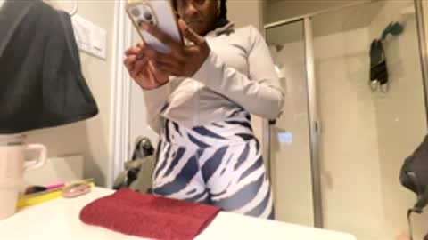 Snapshot of wynterheat chatting on June 2026 02:11:02 AM Wynter Heat online show from June 2026 02:11:02 AM