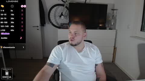 x19marco93x online show from December 2024 04:46:02 PM