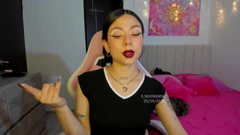 Snapshot of x_moonshine chatting on October 2025 02:44:01 AM s s s online show from October 2025 02:44:01 AM