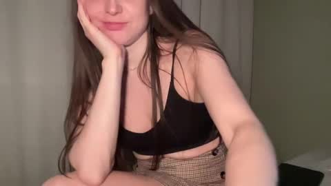 Lovik online show from January 2025 09:22:01 PM