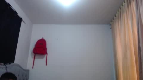 xalejo_max online show from October 2025 05:55:01 PM