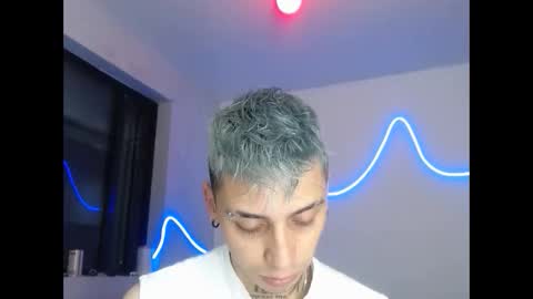 Snapshot of xalejo_max chatting on February 2026 12:19:01 PM xalejo_max online show from February 2026 12:19:01 PM