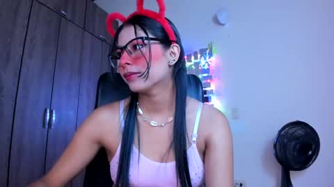 Snapshot of xallysonx_ chatting on January 2025 11:23:02 AM XALLYSONX online show from January 2025 11:23:02 AM