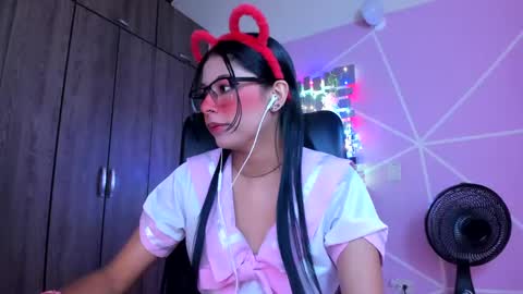 Snapshot of xallysonx_ chatting on January 2025 11:28:02 AM XALLYSONX online show from January 2025 11:28:02 AM