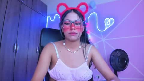 Snapshot of xallysonx_ chatting on January 2025 02:26:01 PM XALLYSONX online show from January 2025 02:26:01 PM