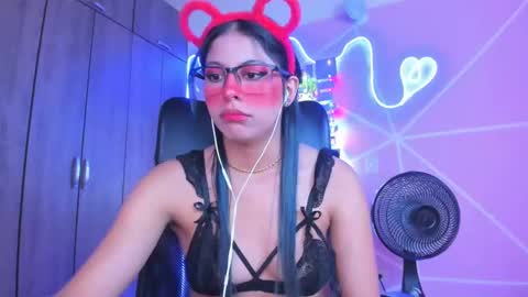 Snapshot of xallysonx_ chatting on February 2025 02:26:02 PM XALLYSONX online show from February 2025 02:26:02 PM