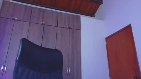 XALLYSONX online show from February 2026 11:28:02 AM