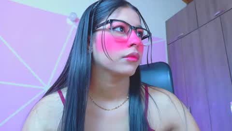 XALLYSONX online show from April 2026 11:37:01 AM