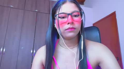 Snapshot of xallysonx_ chatting on July 2026 12:01:02 PM XALLYSONX online show from July 2026 12:01:02 PM