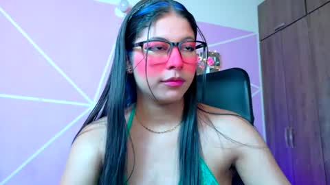Snapshot of xallysonx_ chatting on August 2026 11:59:01 AM XALLYSONX online show from August 2026 11:59:01 AM